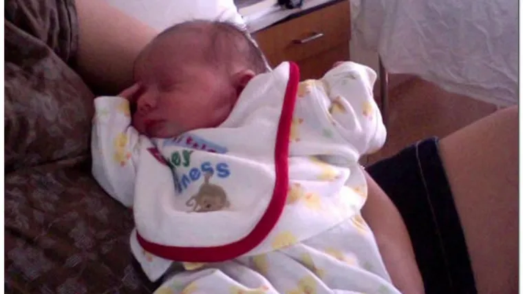 Rodila u mrtvačkim kolima