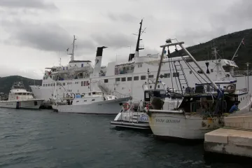 Ulovili Talijane u ilegalnom kočarenju