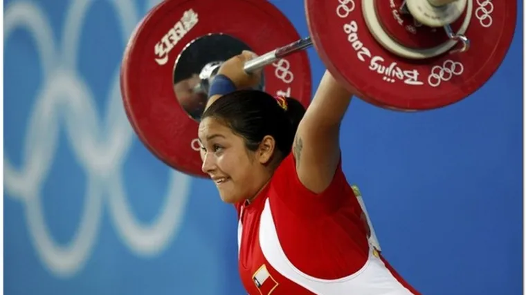 Dizačica utega rodila na treningu