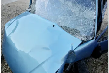 Mladić poginuo, četvorica ozlijeđeni