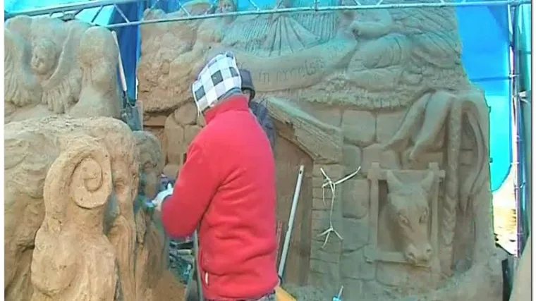 Poljaci izrađuju jaslice od pijeska