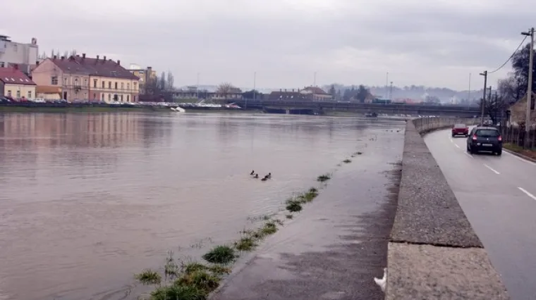Kupa i Korana polako se povlače