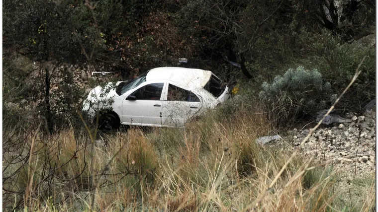 Sletjela u provaliju i pro&scaron;la bez ogrebotine