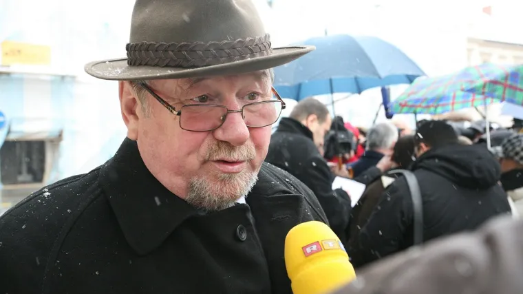 &Scaron;eks: Sanader u Saboru? Neodrživo!