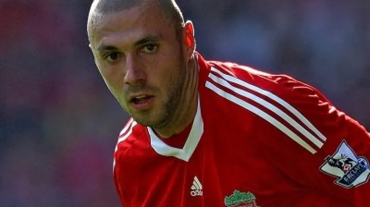 Dossena napustio Liverpool
