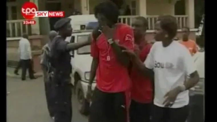 Adebayor: Vraćamo se kući