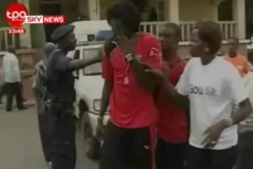 Adebayor: Vraćamo se kući