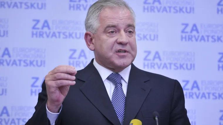 Sječa Sanaderovih glava u HDZ-u