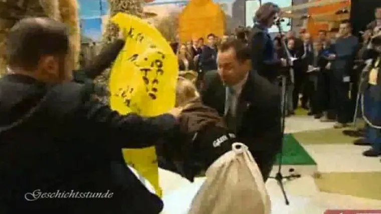 Njemačku ministricu napali krumpirima