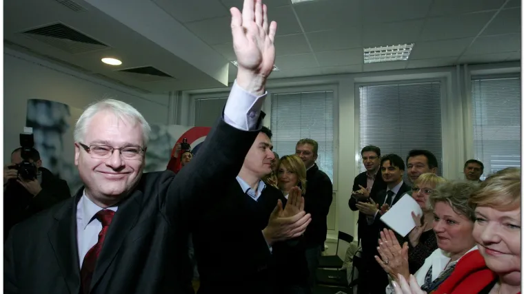 Josipović se oprostio od SDP-a