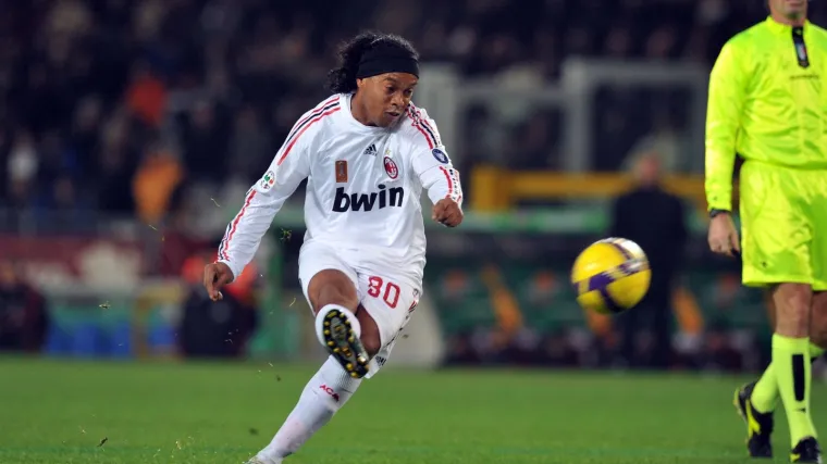 Milan priprema novi ugovor za Ronaldinha