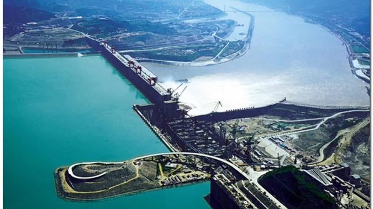 Kinezi zbog brane sele jo&scaron; 300 tisuća ljudi