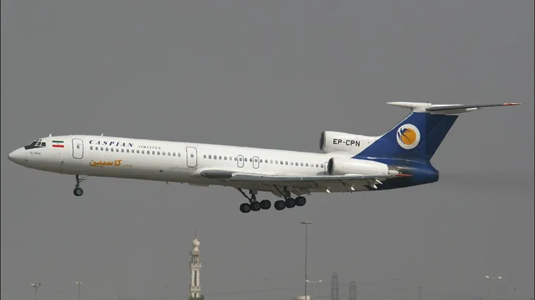 Gust snijeg prizemljio avione