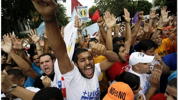 Venezuela: U prosvjedu poginuo učenik