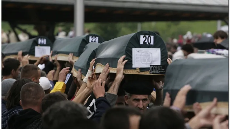 UN treba odgovarati za Srebrenicu