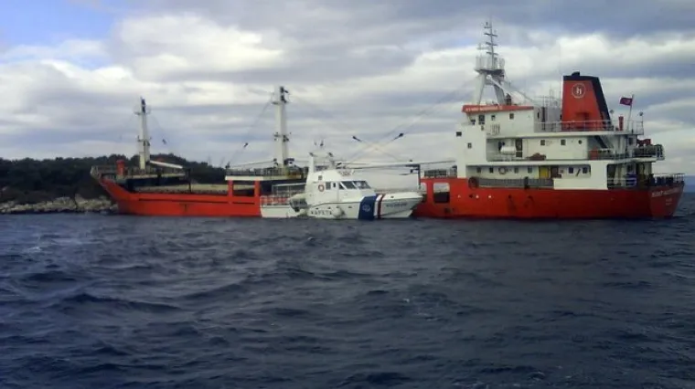 Turski brod pun žita nasukao se na otok Mrduje