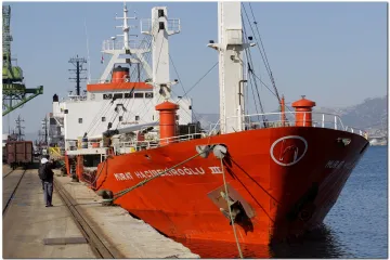 Odsukan turski teretni brod