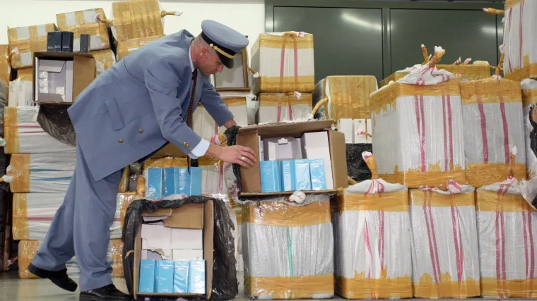 &Scaron;vercali pun &scaron;leper parfema