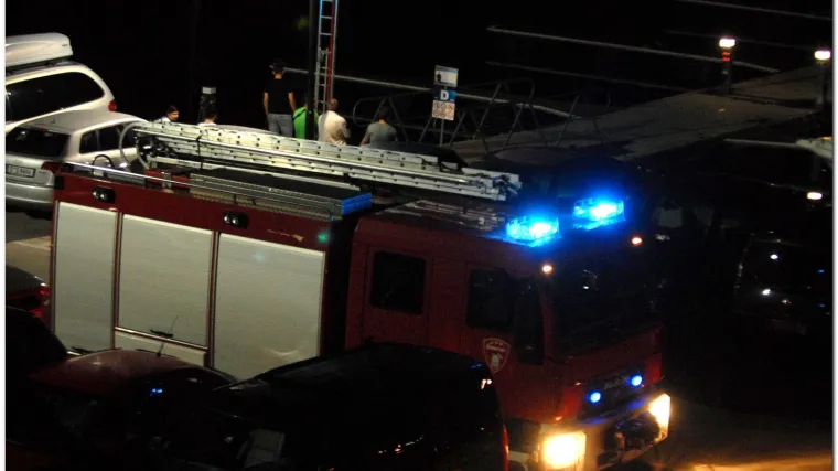 Đakovo: Pala u bunar, spasili je vatrogasci