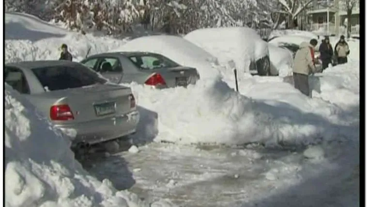 Amerikance opet zatrpao snijeg