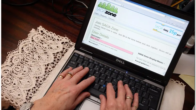 Virtualni napad na Kosovo