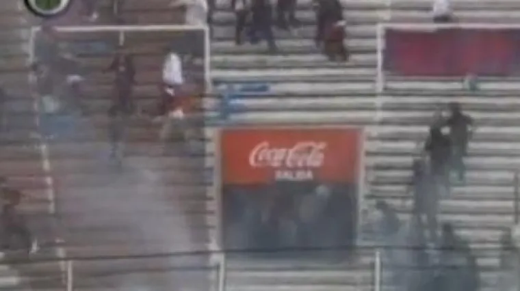 Huligani ubili policajca