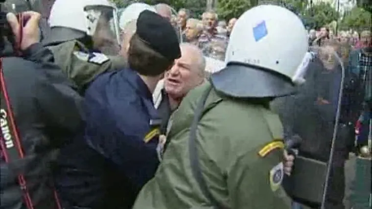 Grci okupirali ministarstvo financija