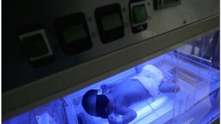 Preživjela beba rođena s 275 grama