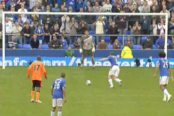 Everton demolirao Hull