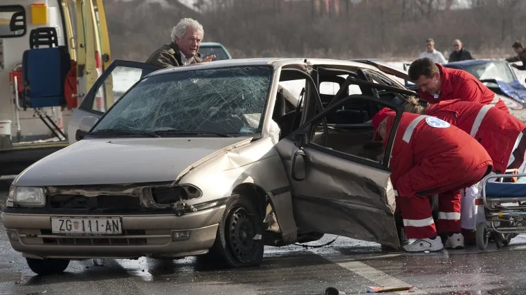 Dječak (10) poginuo u silovitom sudaru