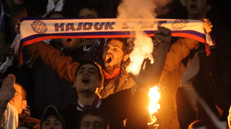 Na Poljudu i oko njega privedena 22 navijača