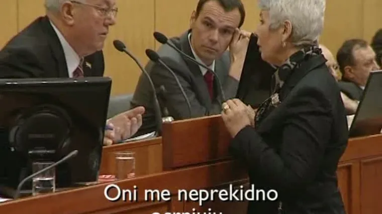 Naživcirana Kosor: Luka, za&scaron;titi me!