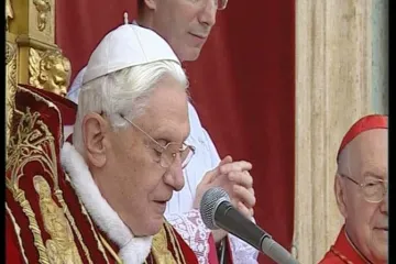 Papina isprika Ircima