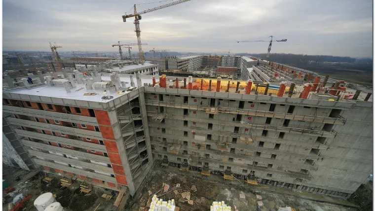 Bruka u Holdingu: Honorarci izmi&scaron;ljali kvadrate stanova