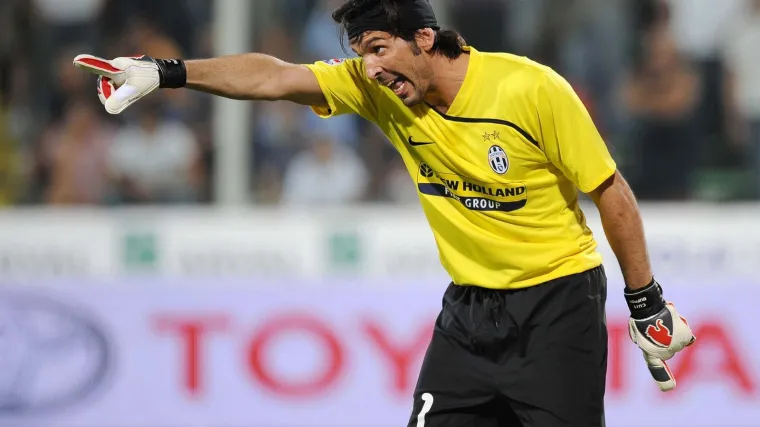 Juventus prodaje Buffona