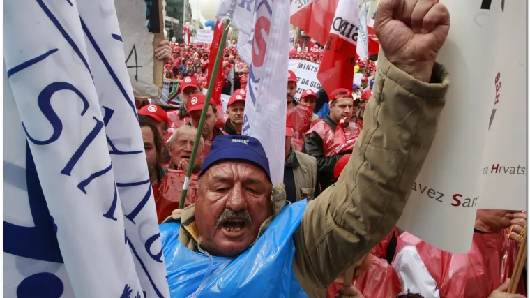 Zanemareni sindikati izlaze na ulicu