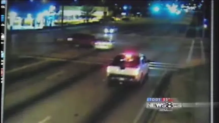 Sa 110 km/h pro&scaron;la kroz crveno i zgnječila drugi auto