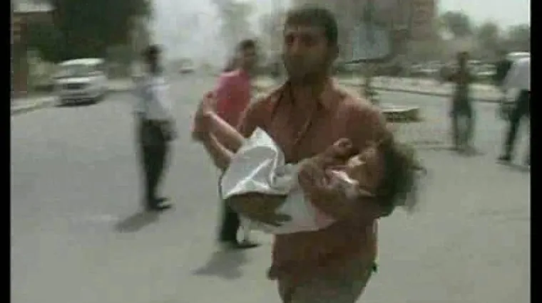 Al-Qaida dignula u zrak tri veleposlanstva