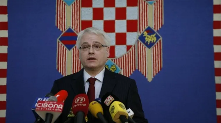 Josipović: Registar iscurio iz Vlade