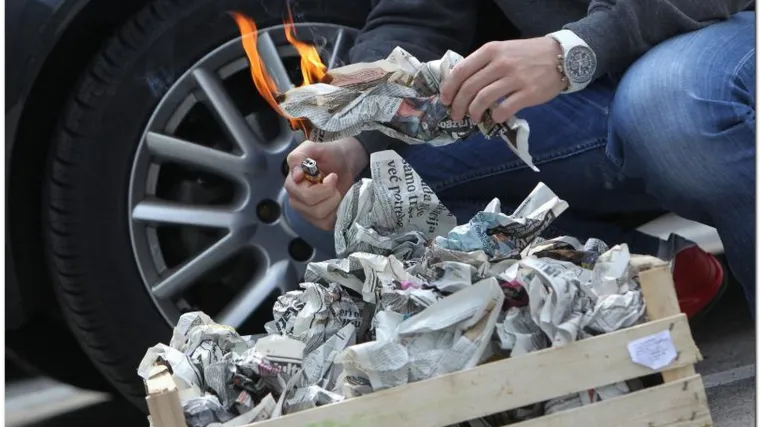 Požar pod Levanićevim autom podmetnut