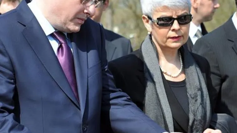 Tajna pomirba na vrhu