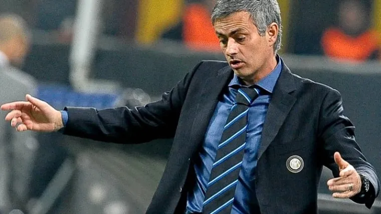 Navijači napali Mourinha