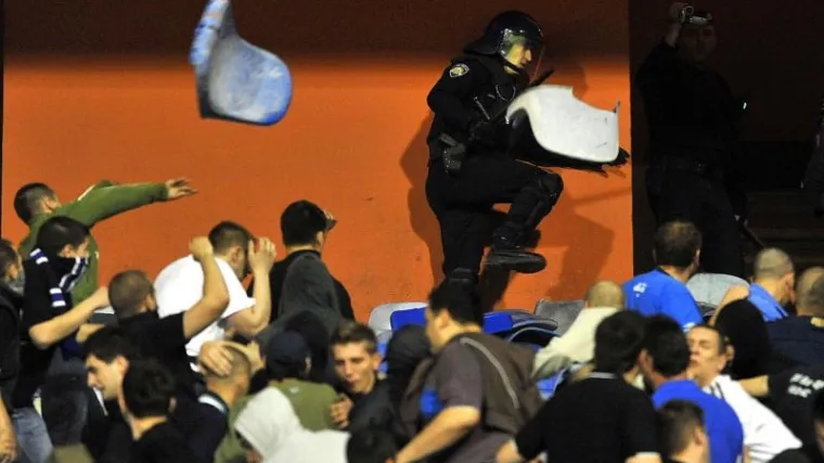 Predao se vođa huligana