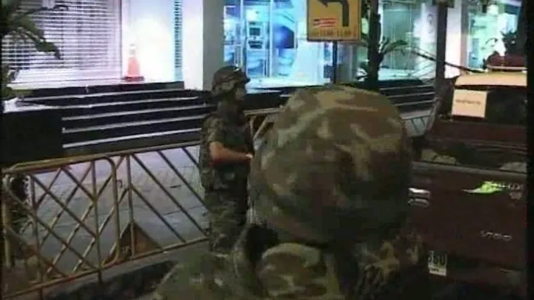 Crvenoko&scaron;ulja&scaron;i granatirali Bangkok