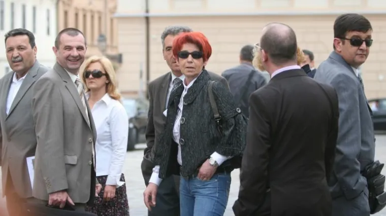 Sindikati ne daju novac nezaposlenima