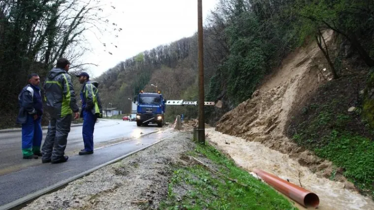 Opet aktivno klizište Sutinska vrela