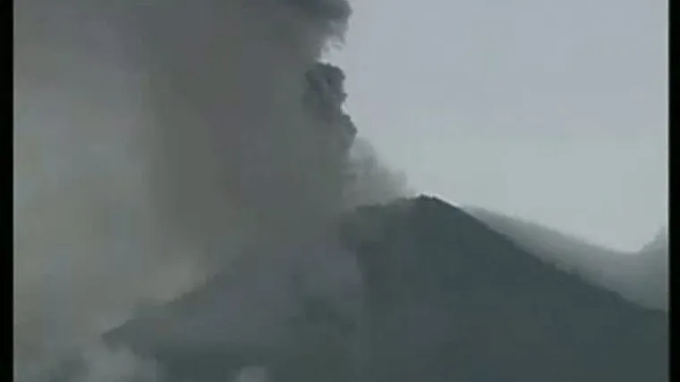 Proradio i vulkan u Ekvadoru