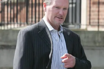 Paul Gascoigne teško ozlijeđen, zabio se u banderu