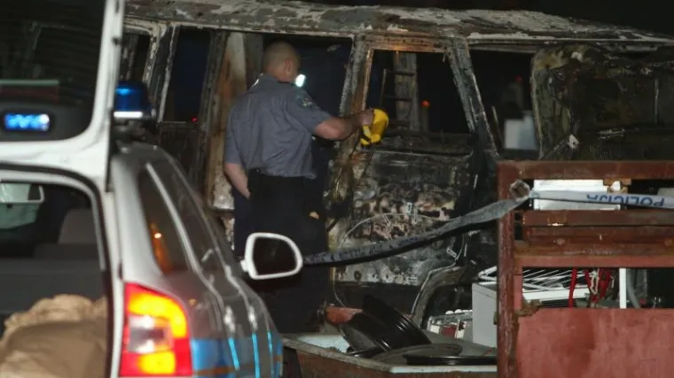 Mu&scaron;karac aktivirao bombu u kombiju