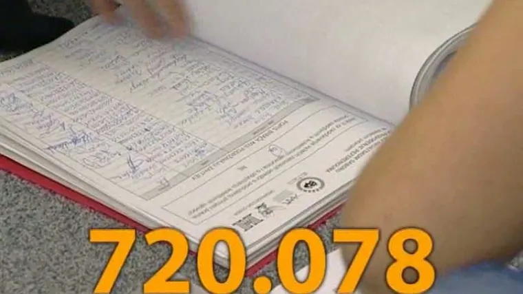 Preko 700.000 potpisa, a "ni lipe" za referendum